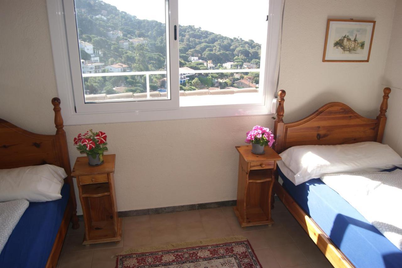 Lloret Apartments Lloret de Mar Bagian luar foto
