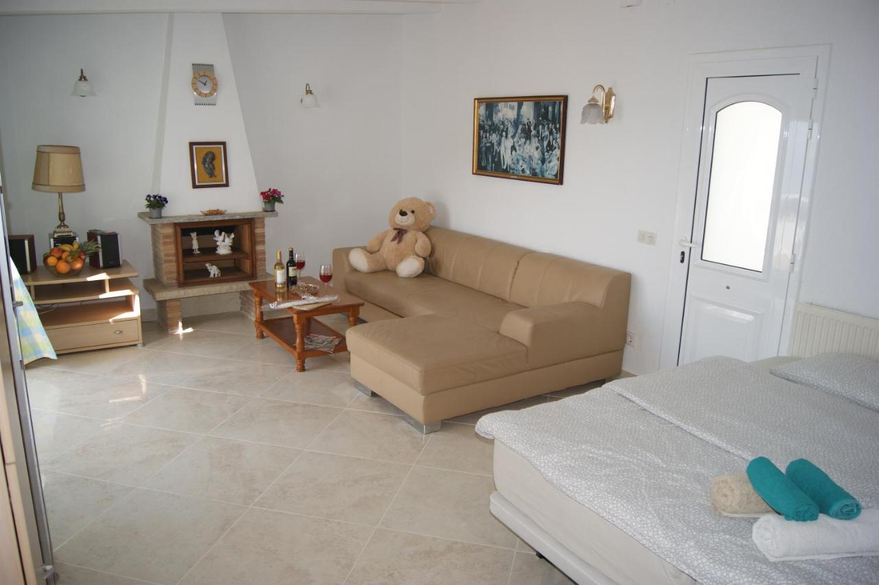Lloret Apartments Lloret de Mar Bagian luar foto