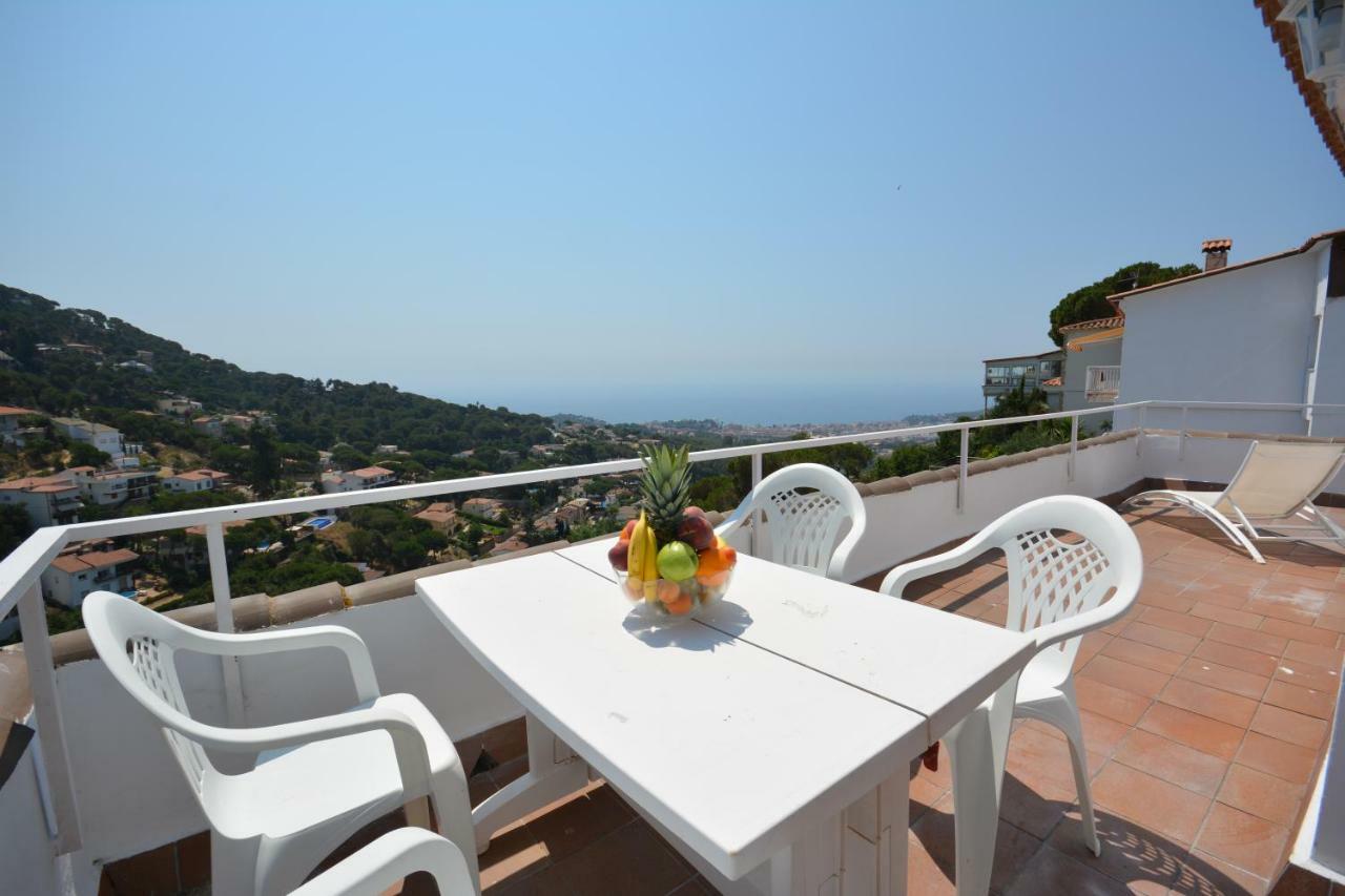 Lloret Apartments Lloret de Mar Bagian luar foto