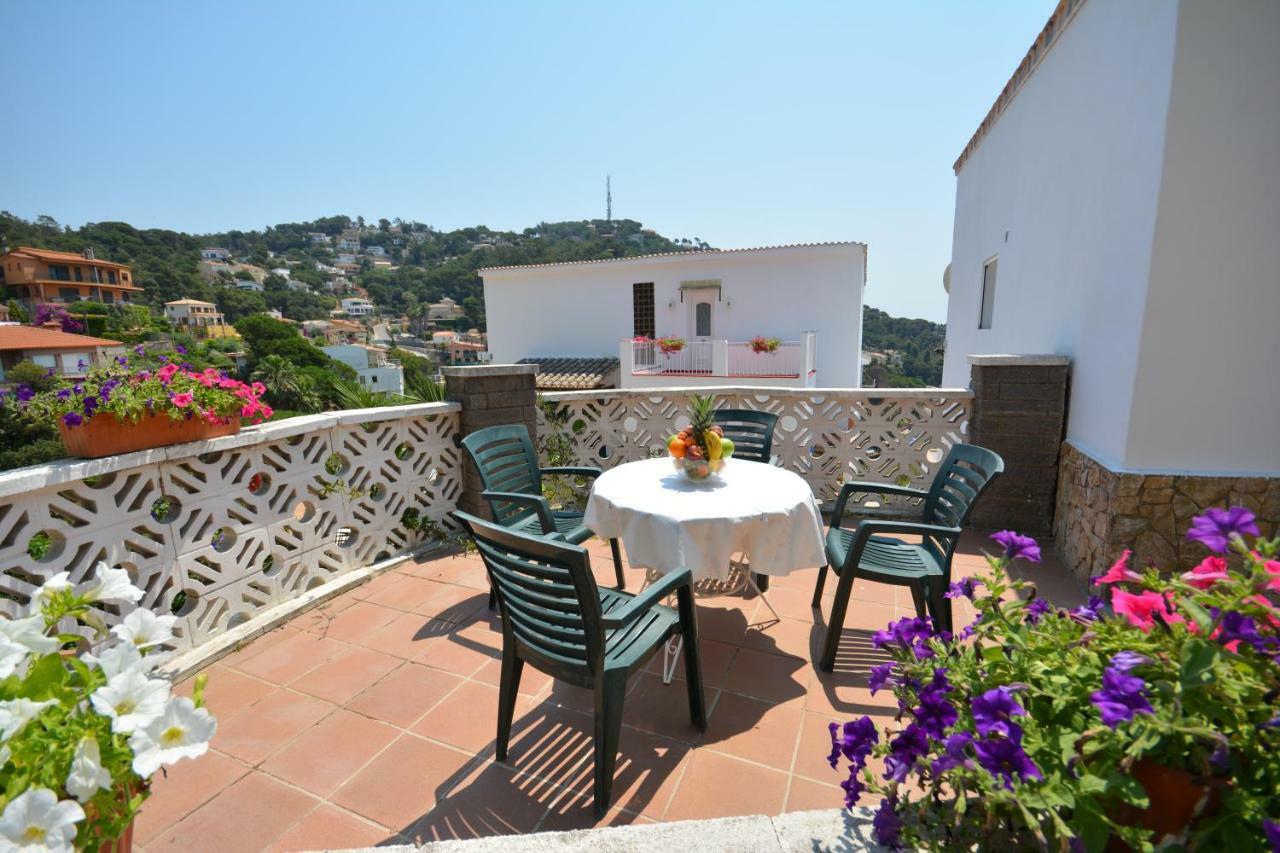 Lloret Apartments Lloret de Mar Bagian luar foto